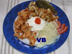 Shaorma de pui la farfurie